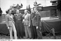 Bundesarchiv Bild 183-S88378, MAS Wartenberg, Arbeiter der Niles-Werke.jpg