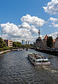 140818 Passagierschiff auf der Spree.jpg