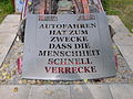 AutofriedhofKunstobjekt1.JPG